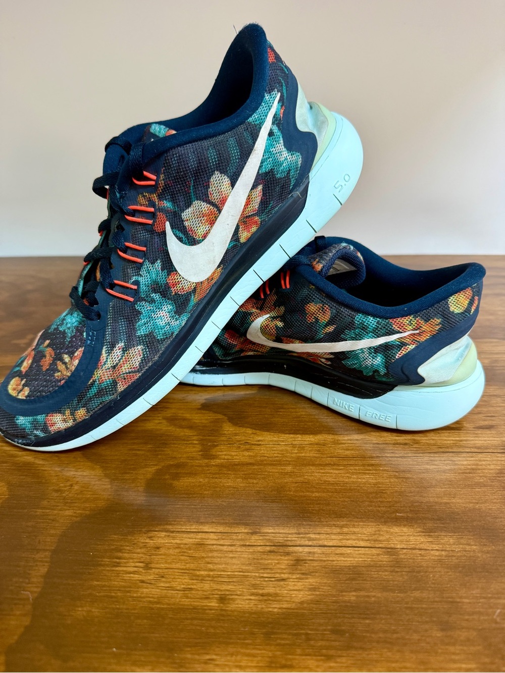 Nike Free 5.0 Photosynthesis Floral Running Shoes, Women’s 10